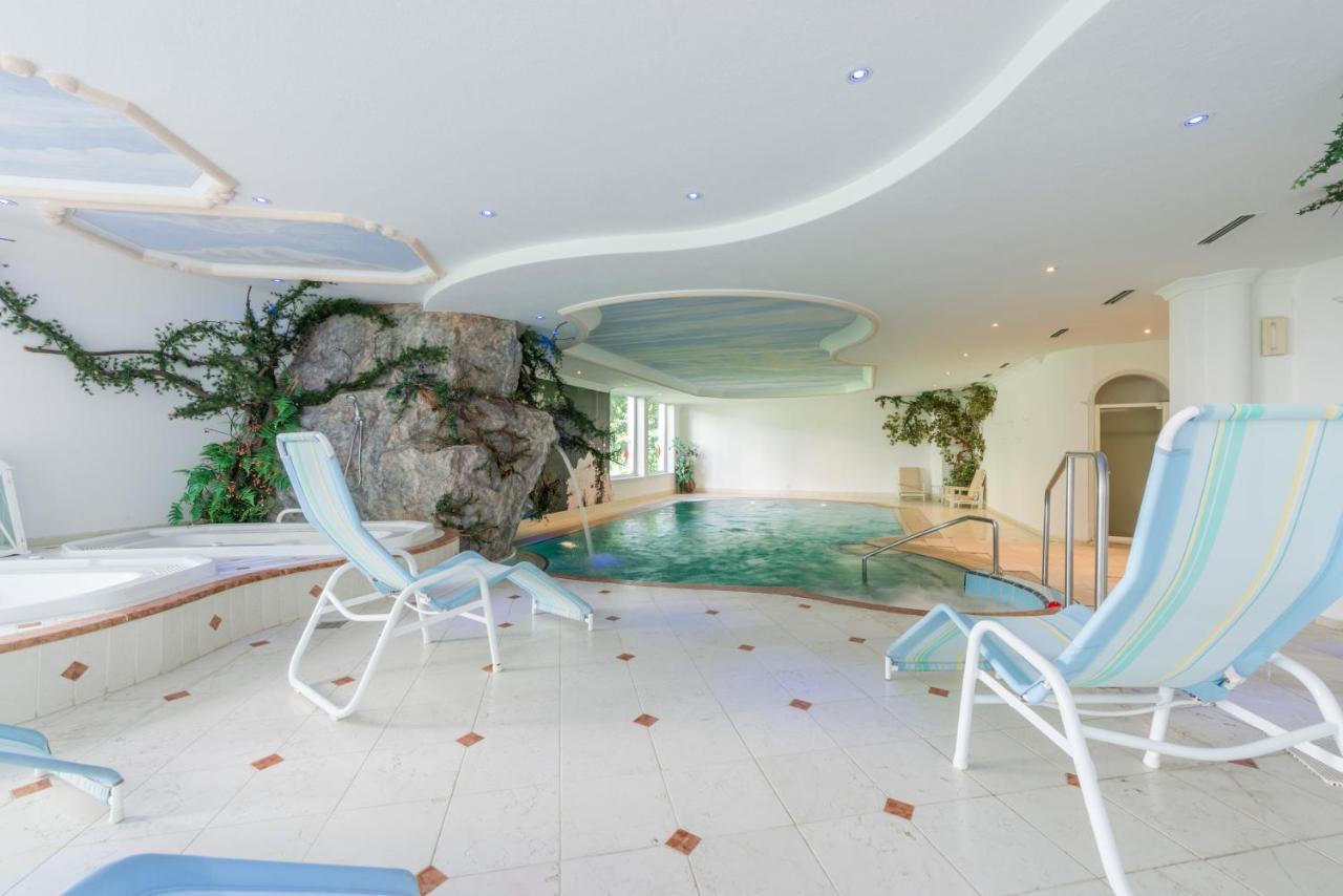 Hotel Alpino Wellness & Spa Antica Fonte di Peio Exterior foto